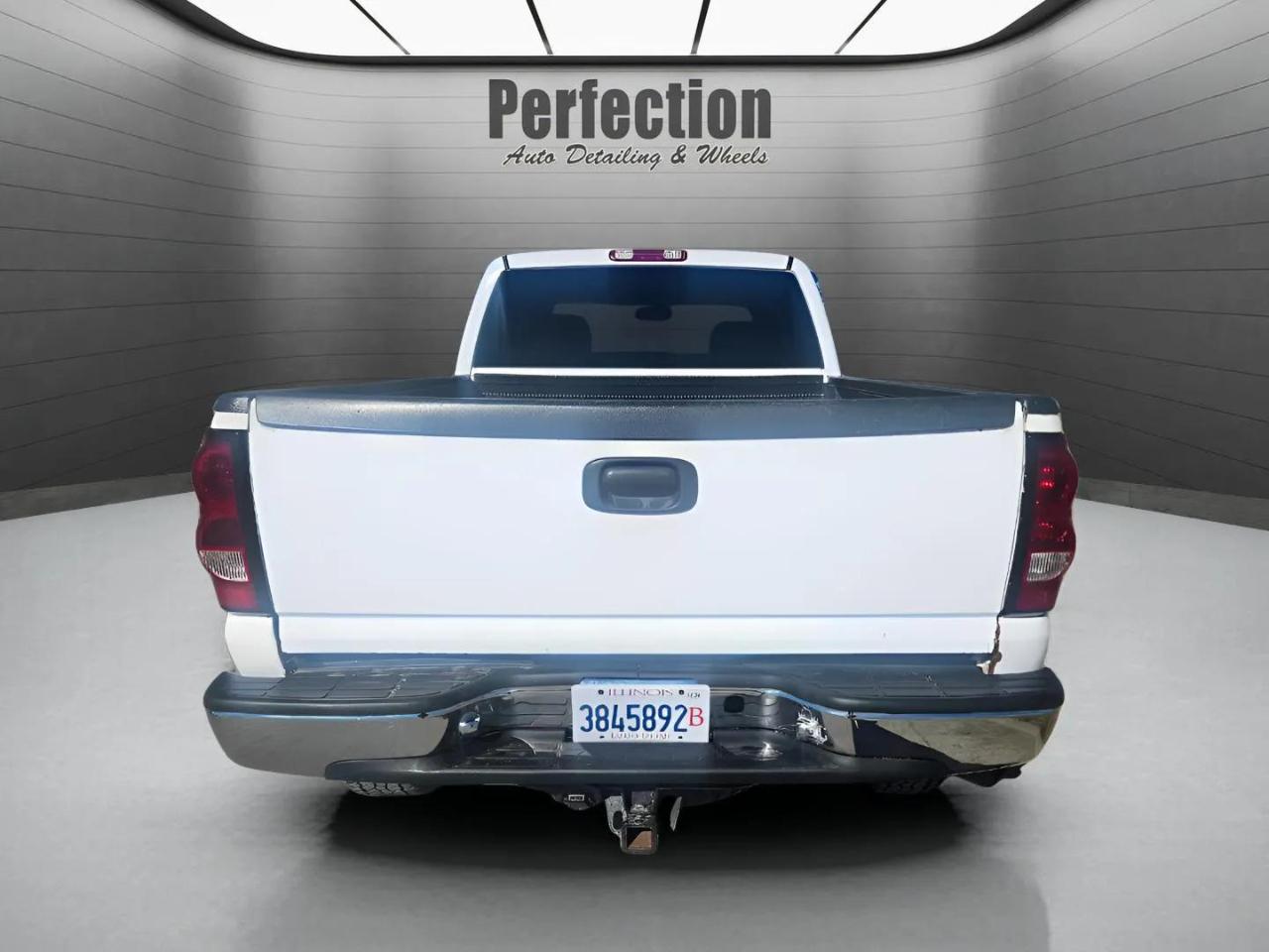 Chevrolet Silverado 2500HD Ext Cab 143.5" WB 4WD LS 2004