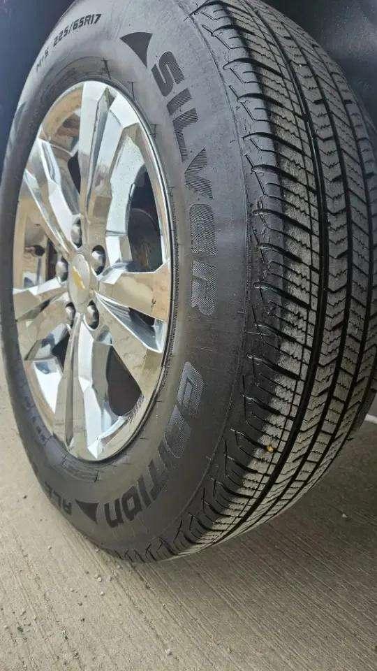 Chevrolet Equinox FWD 4dr LT w/1LT 2011