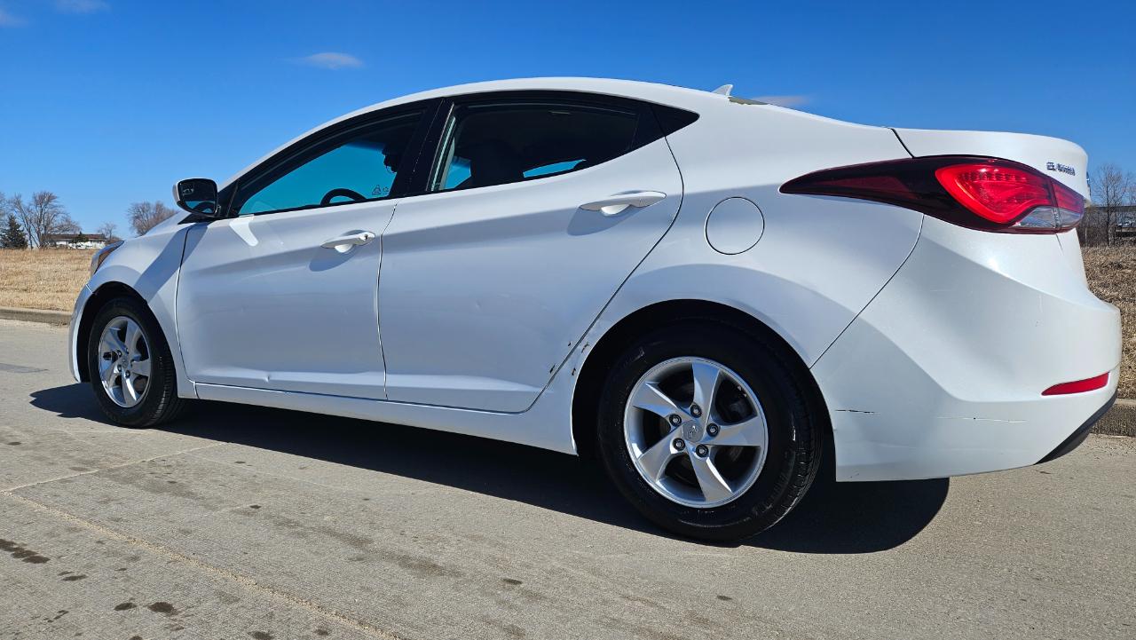 Hyundai Elantra 4dr Sdn Auto SE (Alabama Plant) 2015