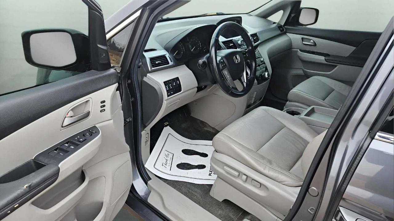 Honda Odyssey 5dr Touring 2011