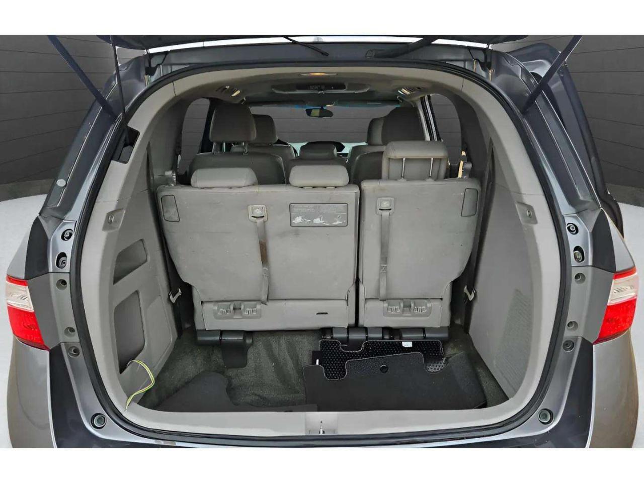 Honda Odyssey 5dr Touring 2011