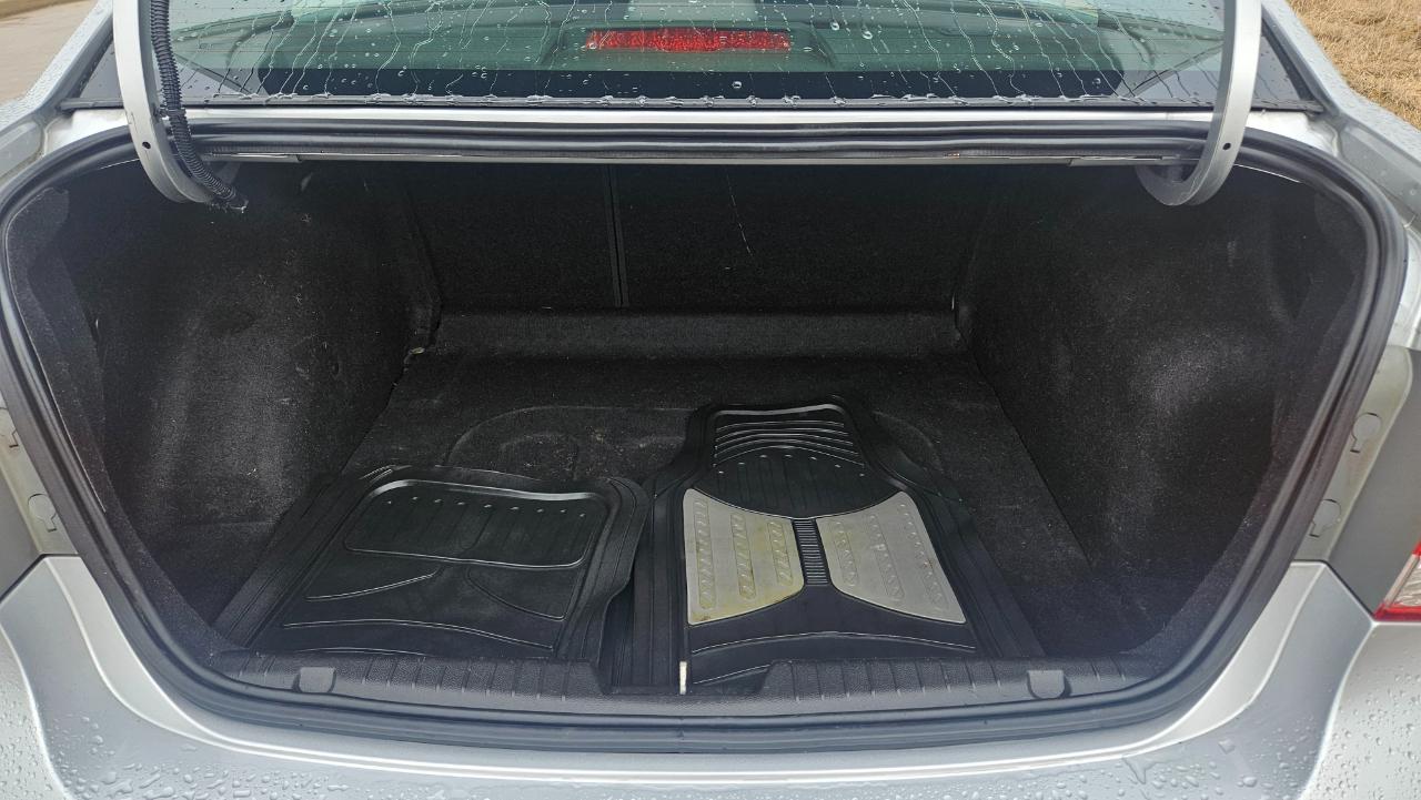 Chevrolet Cruze 4dr Sdn LT w/1LT 2011