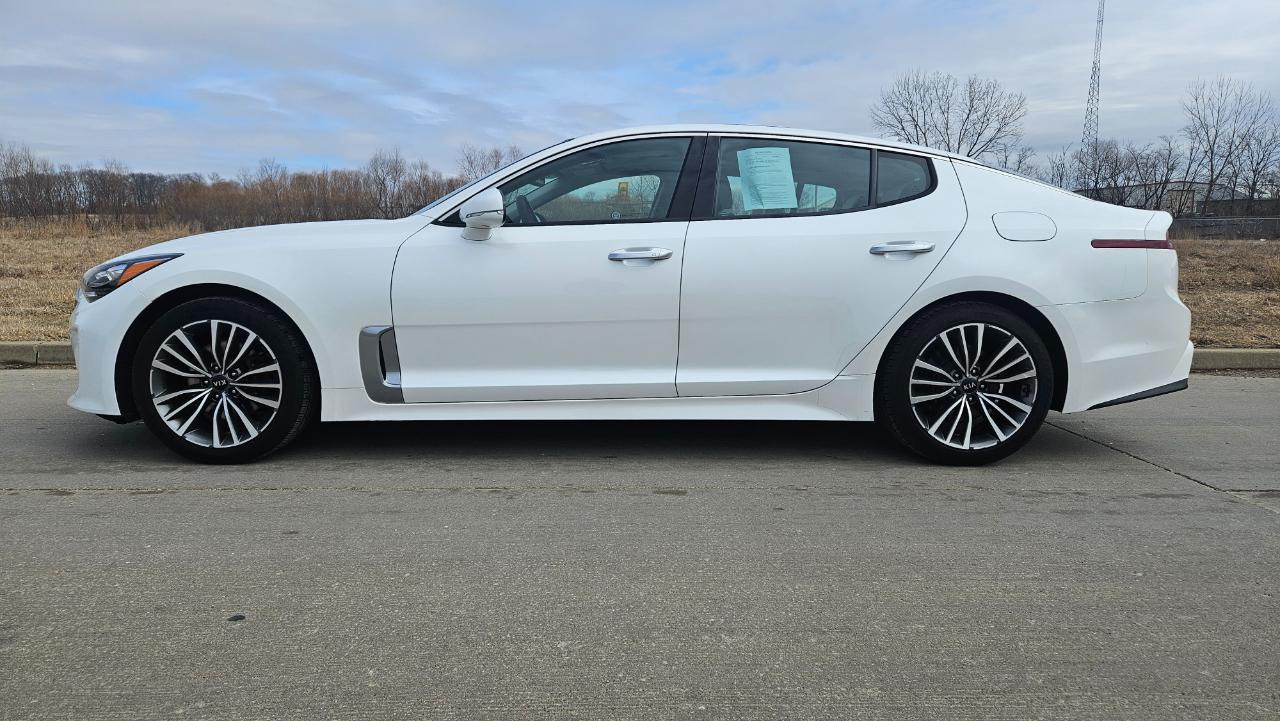 Kia Stinger Premium AWD 2019