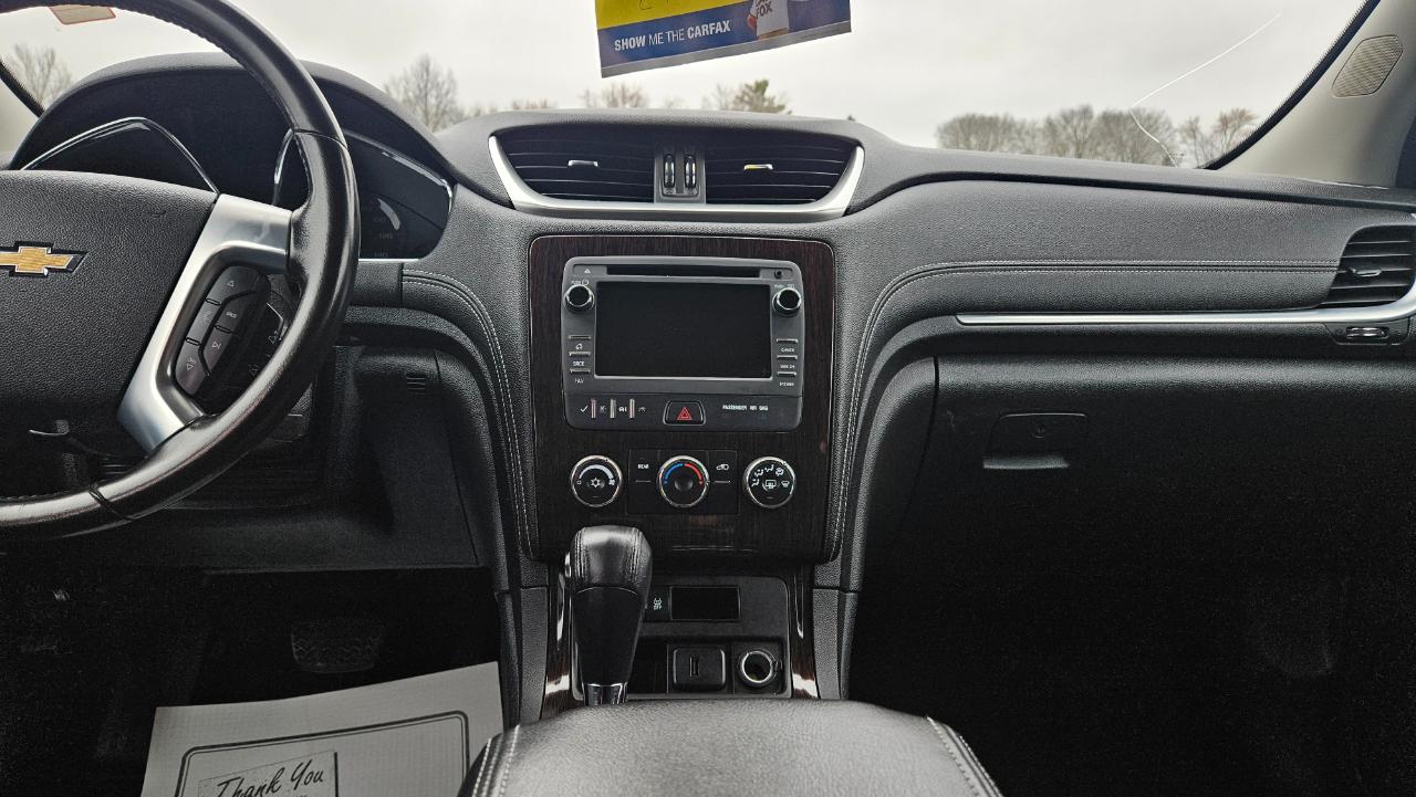 Chevrolet Traverse AWD 4dr LT w/1LT 2017