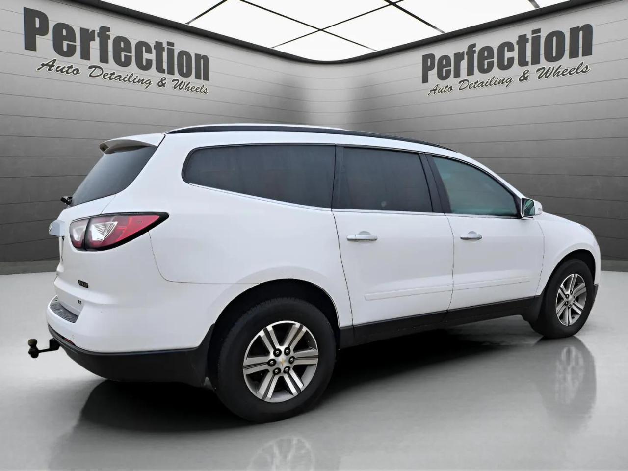 Chevrolet Traverse AWD 4dr LT w/1LT 2017