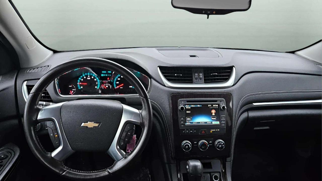 Chevrolet Traverse AWD 4dr LT w/1LT 2017