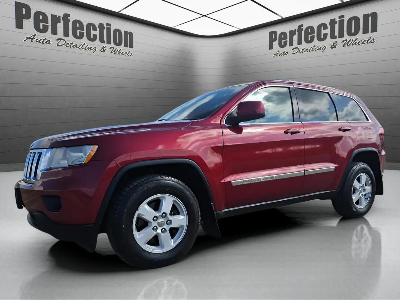 Jeep Grand Cherokee 4WD 4dr Laredo 2012