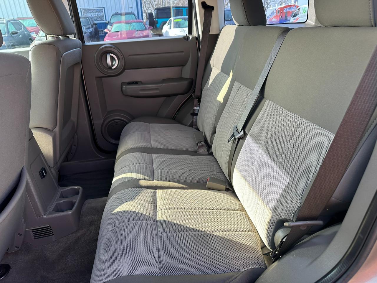 Dodge Nitro 2WD 4dr SXT 2007