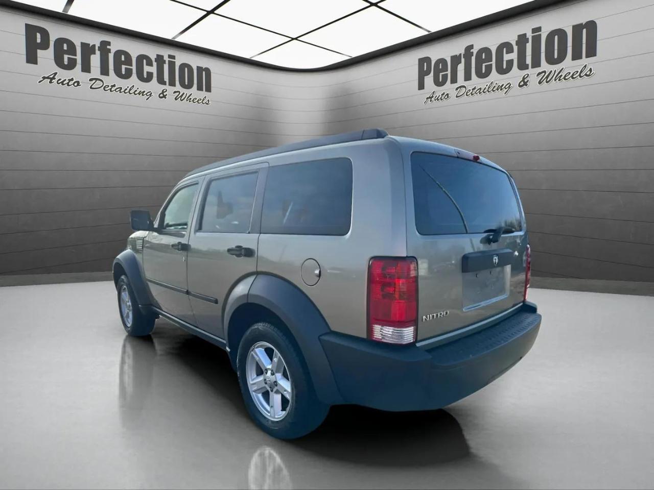 Dodge Nitro 2WD 4dr SXT 2007