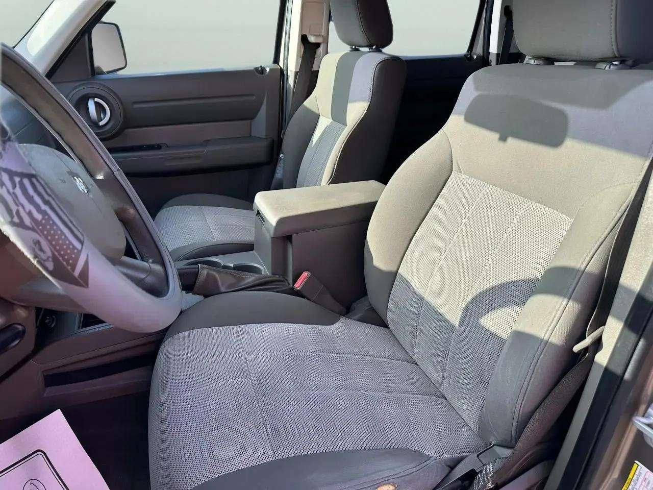 Dodge Nitro 2WD 4dr SXT 2007