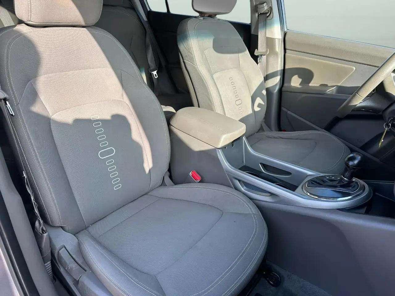 Kia Sportage 2WD 4dr EX 2012