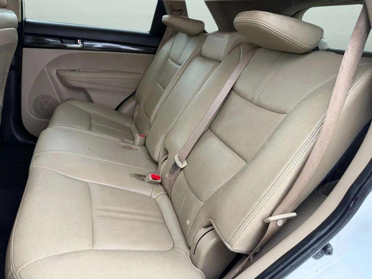 Kia Sorento 2WD 4dr I4 EX 2011