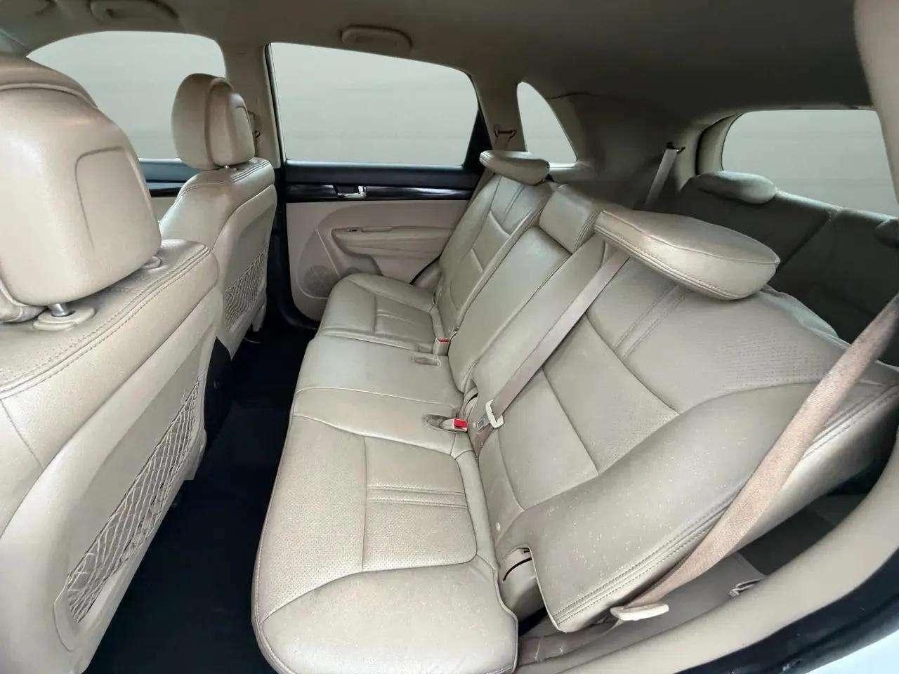 Kia Sorento 2WD 4dr I4 EX 2011