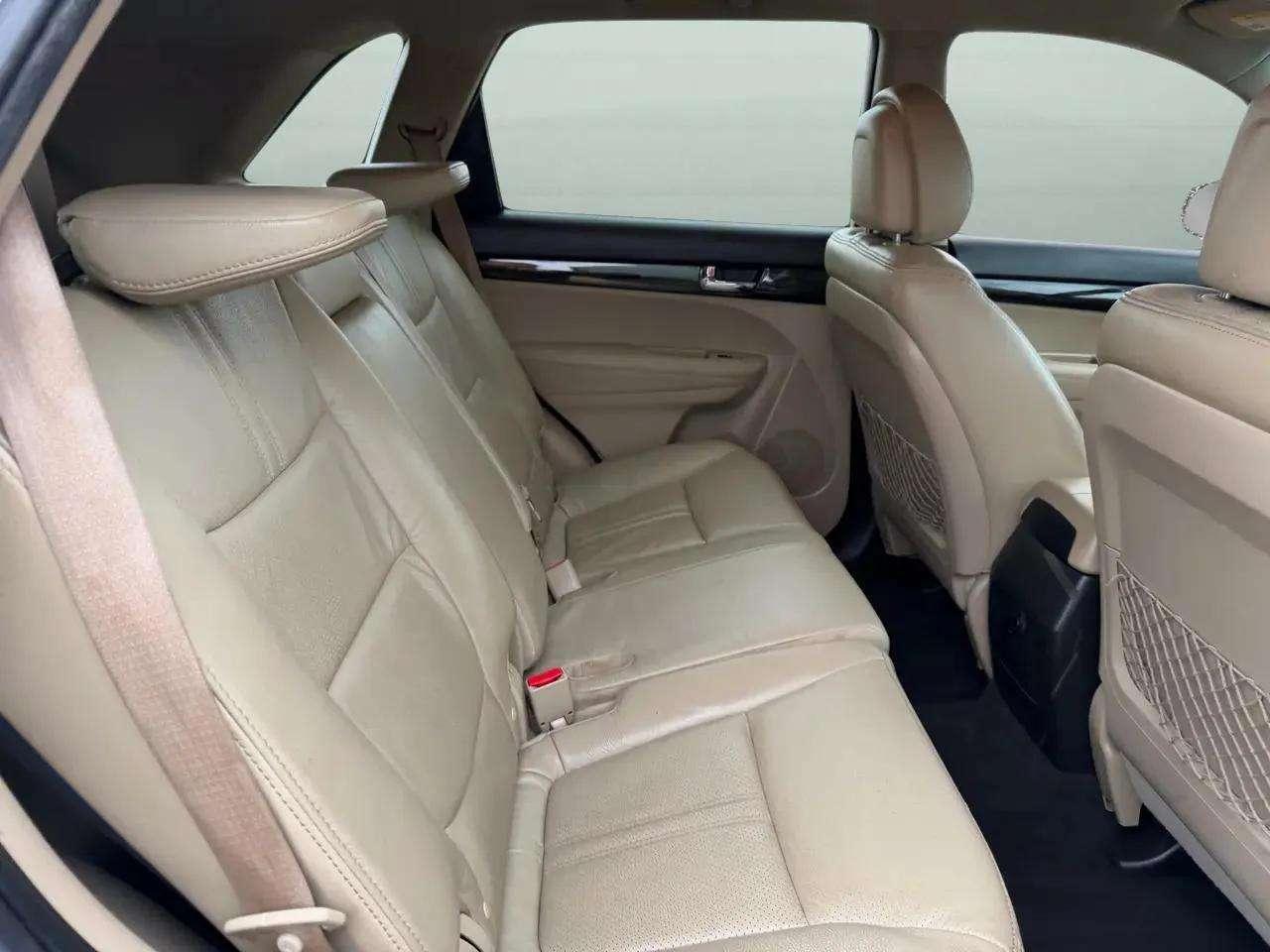 Kia Sorento 2WD 4dr I4 EX 2011