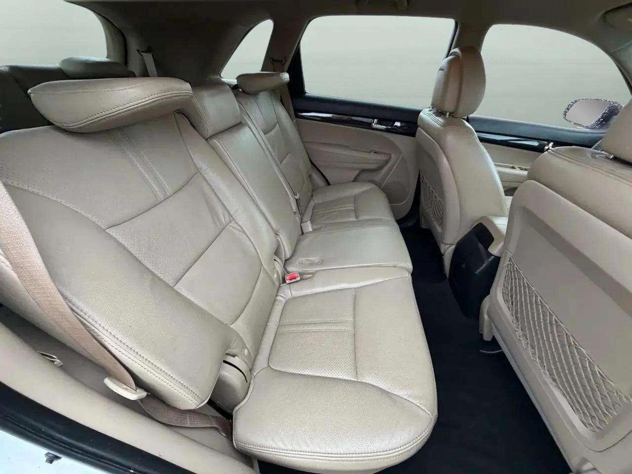 Kia Sorento 2WD 4dr I4 EX 2011