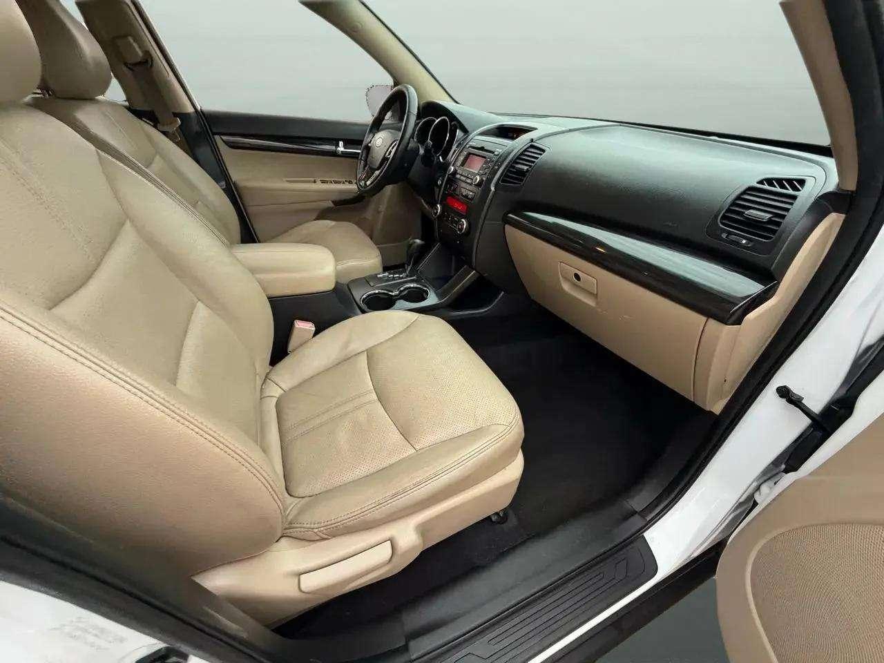 Kia Sorento 2WD 4dr I4 EX 2011