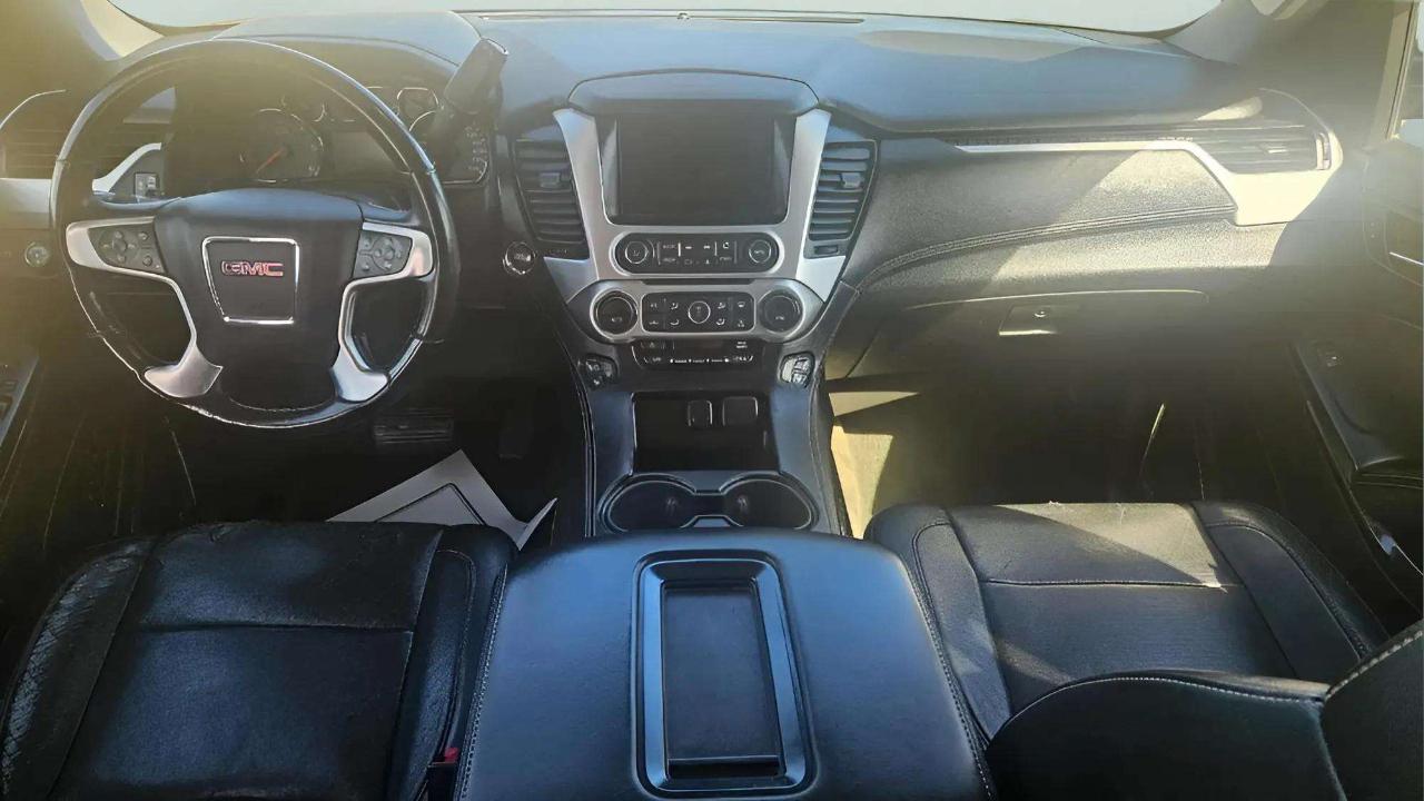 GMC Yukon XL 4WD 4dr SLT 2015