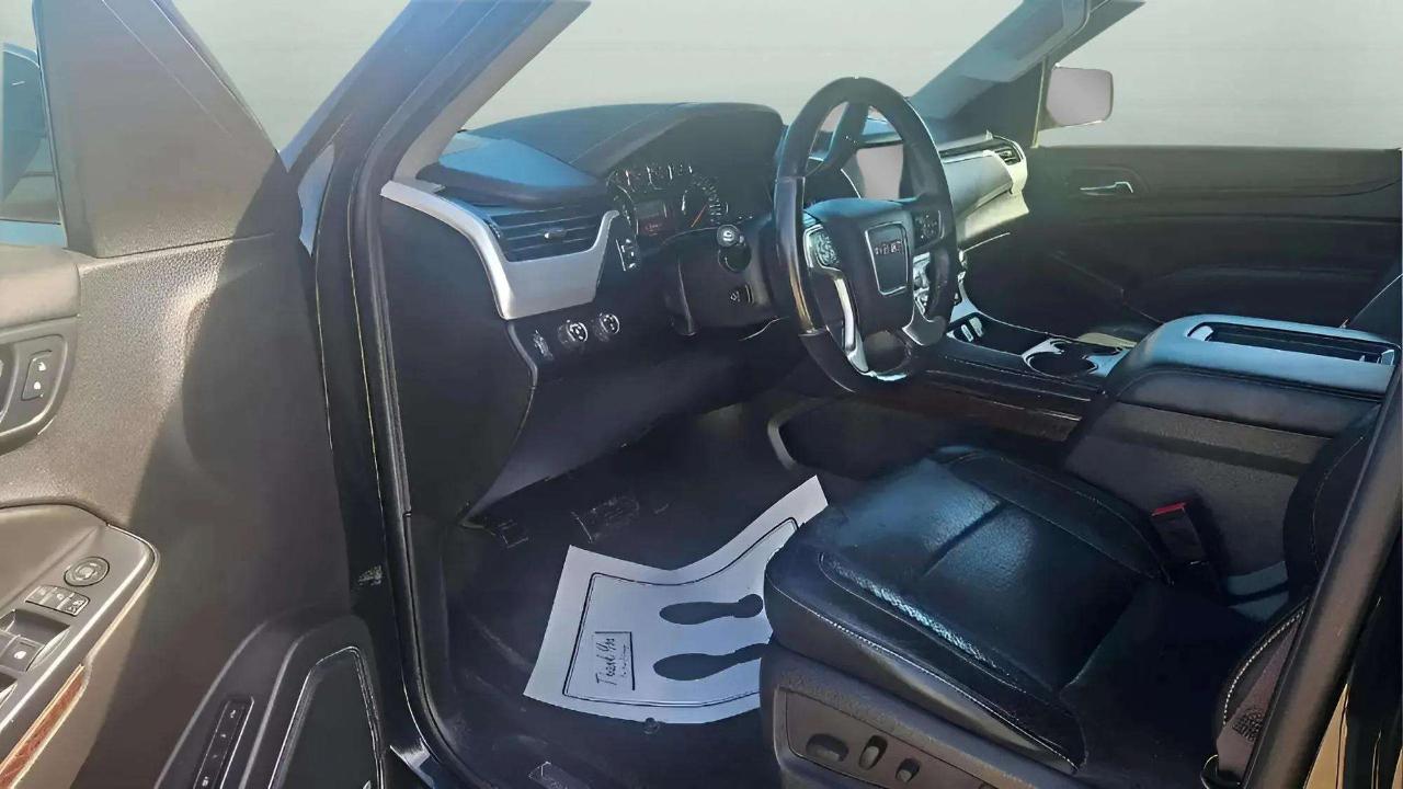 GMC Yukon XL 4WD 4dr SLT 2015