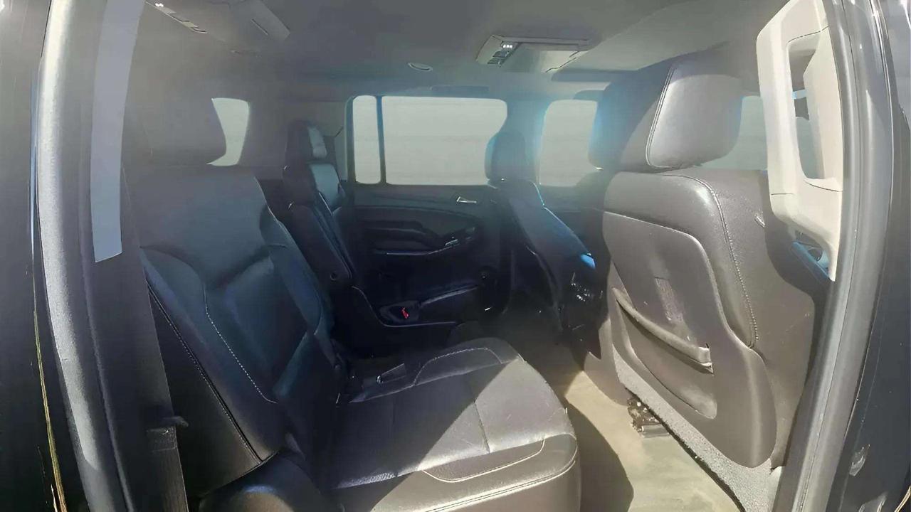 GMC Yukon XL 4WD 4dr SLT 2015