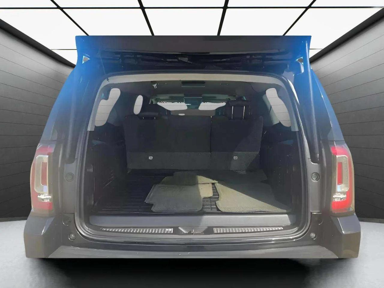 GMC Yukon XL 4WD 4dr SLT 2015