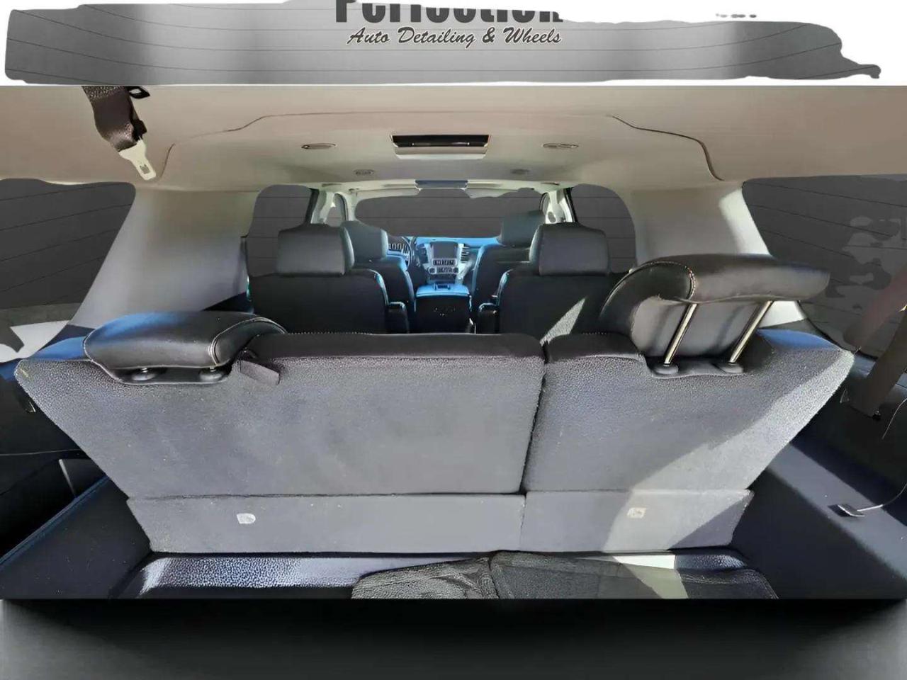 GMC Yukon XL 4WD 4dr SLT 2015