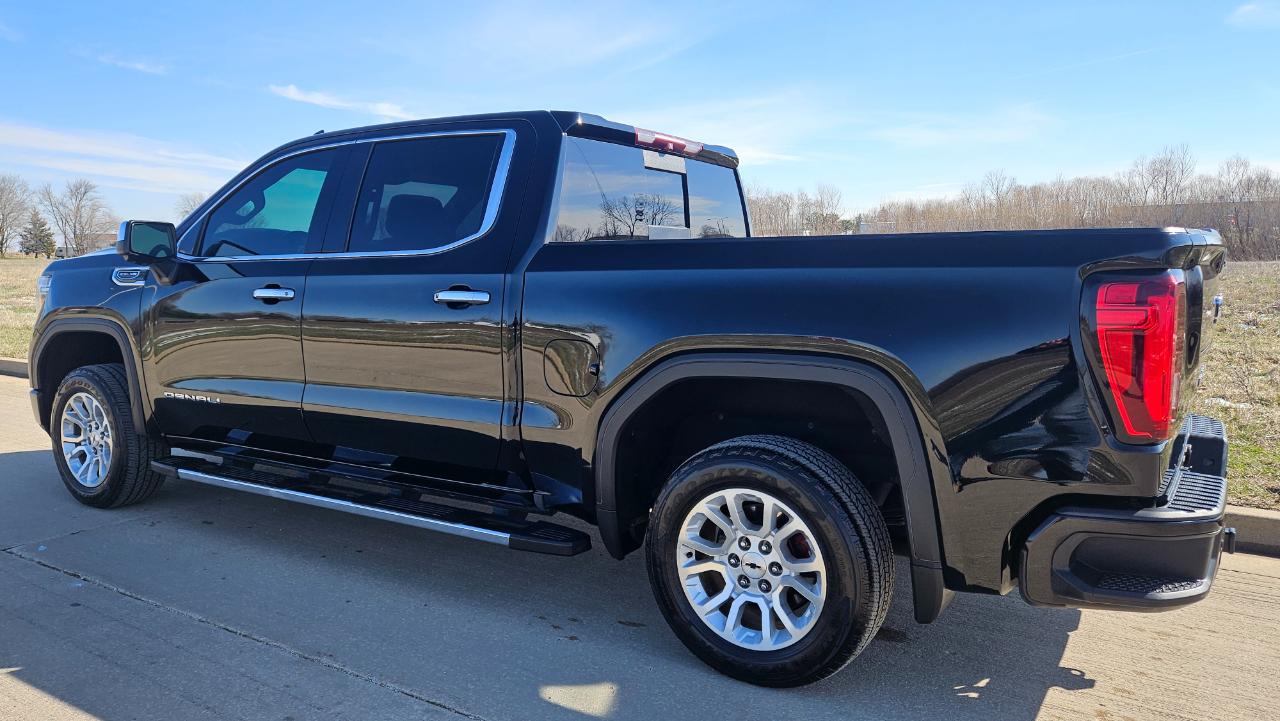 GMC Sierra 1500 4WD Crew Cab 147" Denali 2019