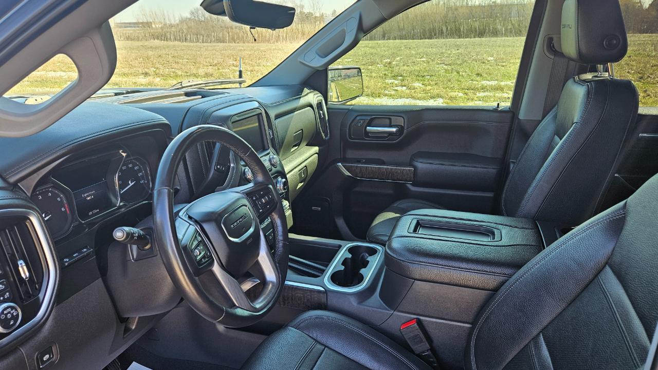 GMC Sierra 1500 4WD Crew Cab 147" Denali 2019