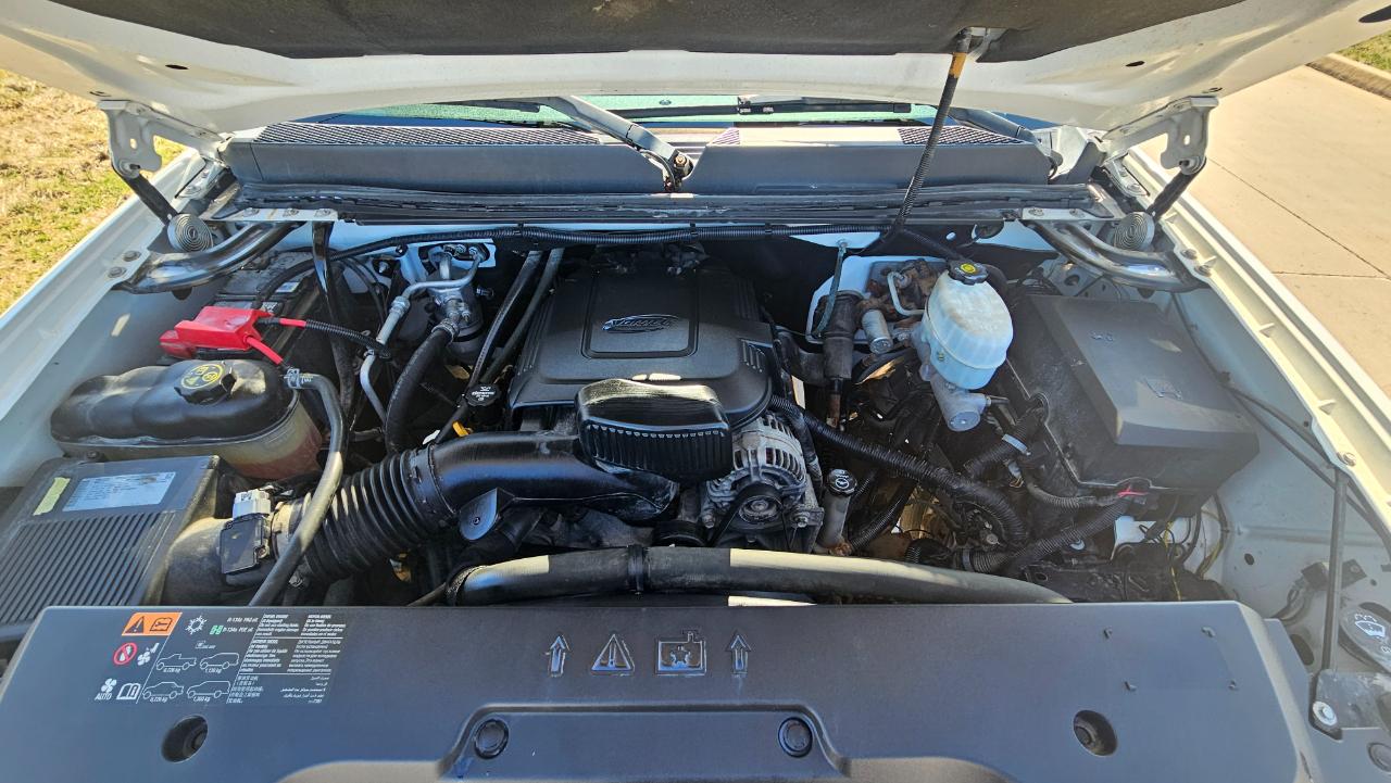 GMC Sierra 2500HD 4WD Crew Cab 153.7" Denali 2013