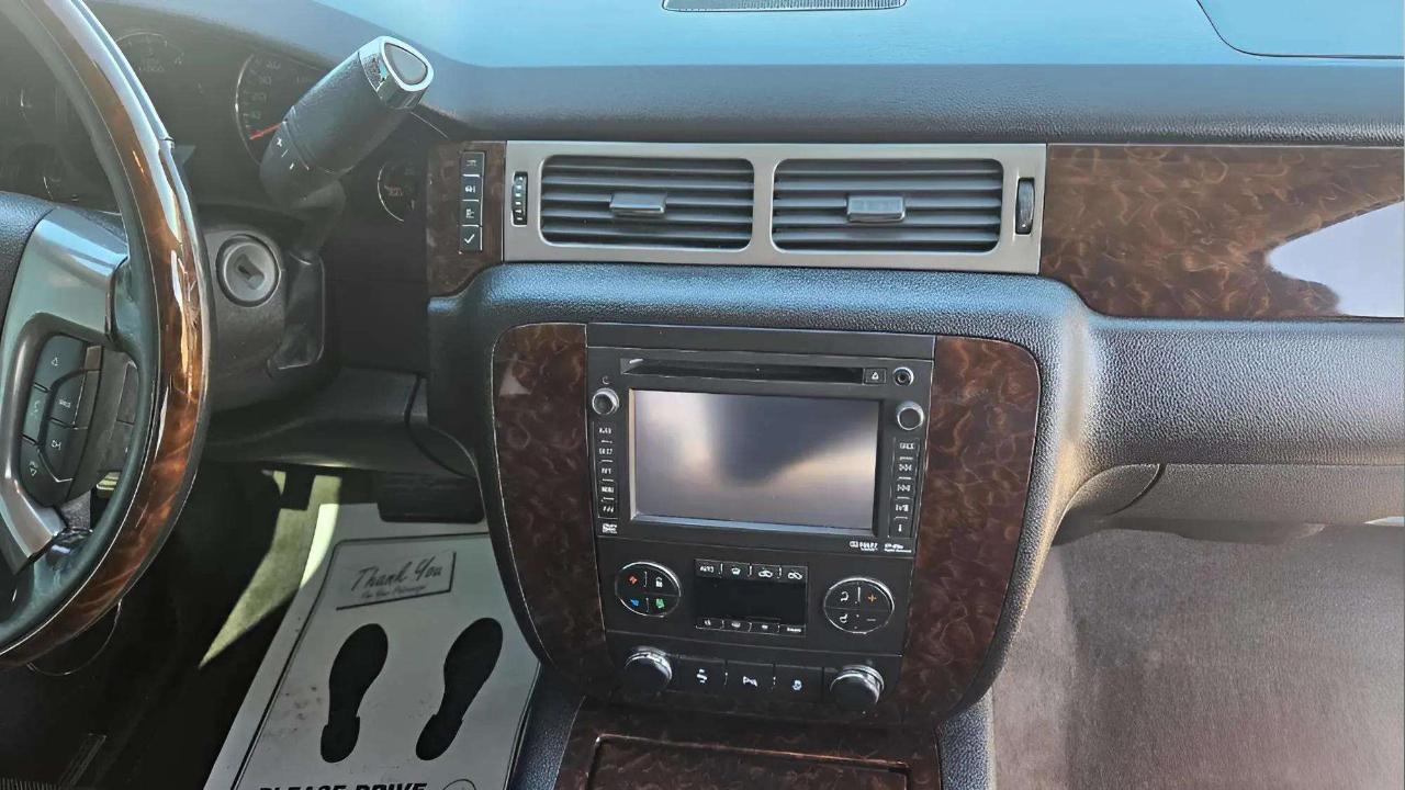 GMC Sierra 2500HD 4WD Crew Cab 153.7" Denali 2013