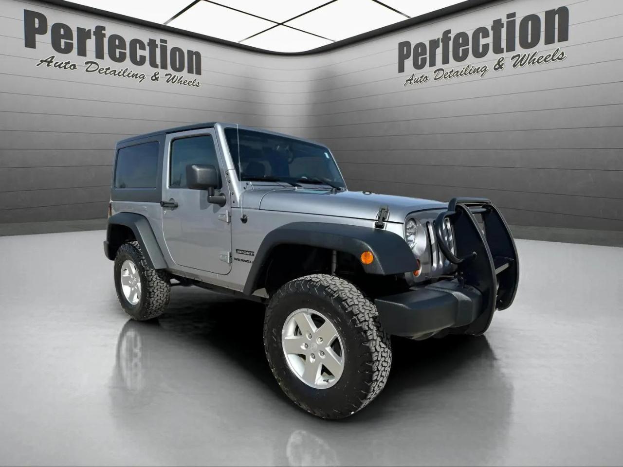 Jeep Wrangler 4WD 2dr Sport 2013