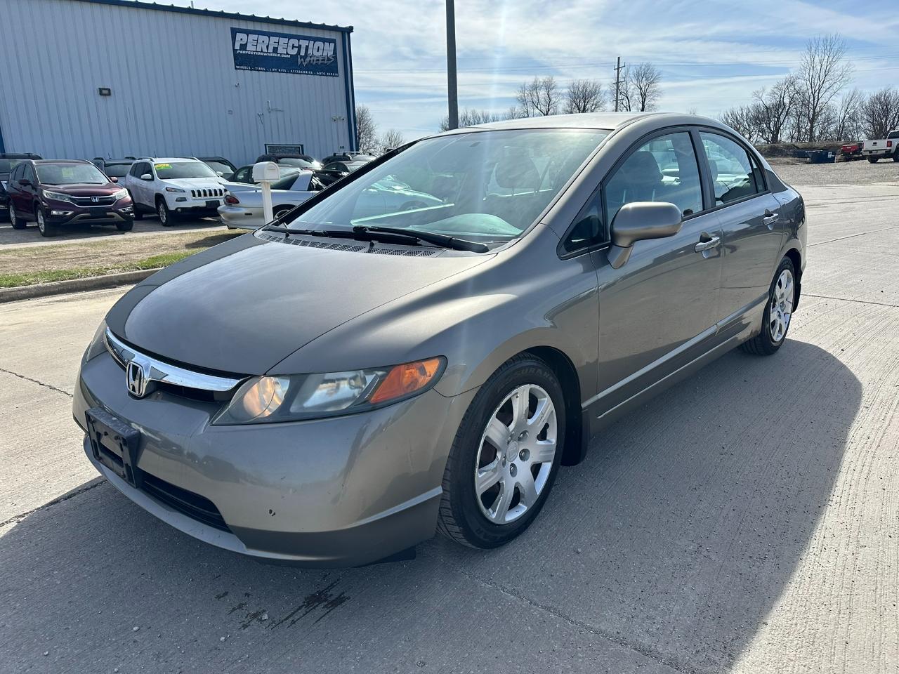 Honda Civic Sdn LX AT 2006