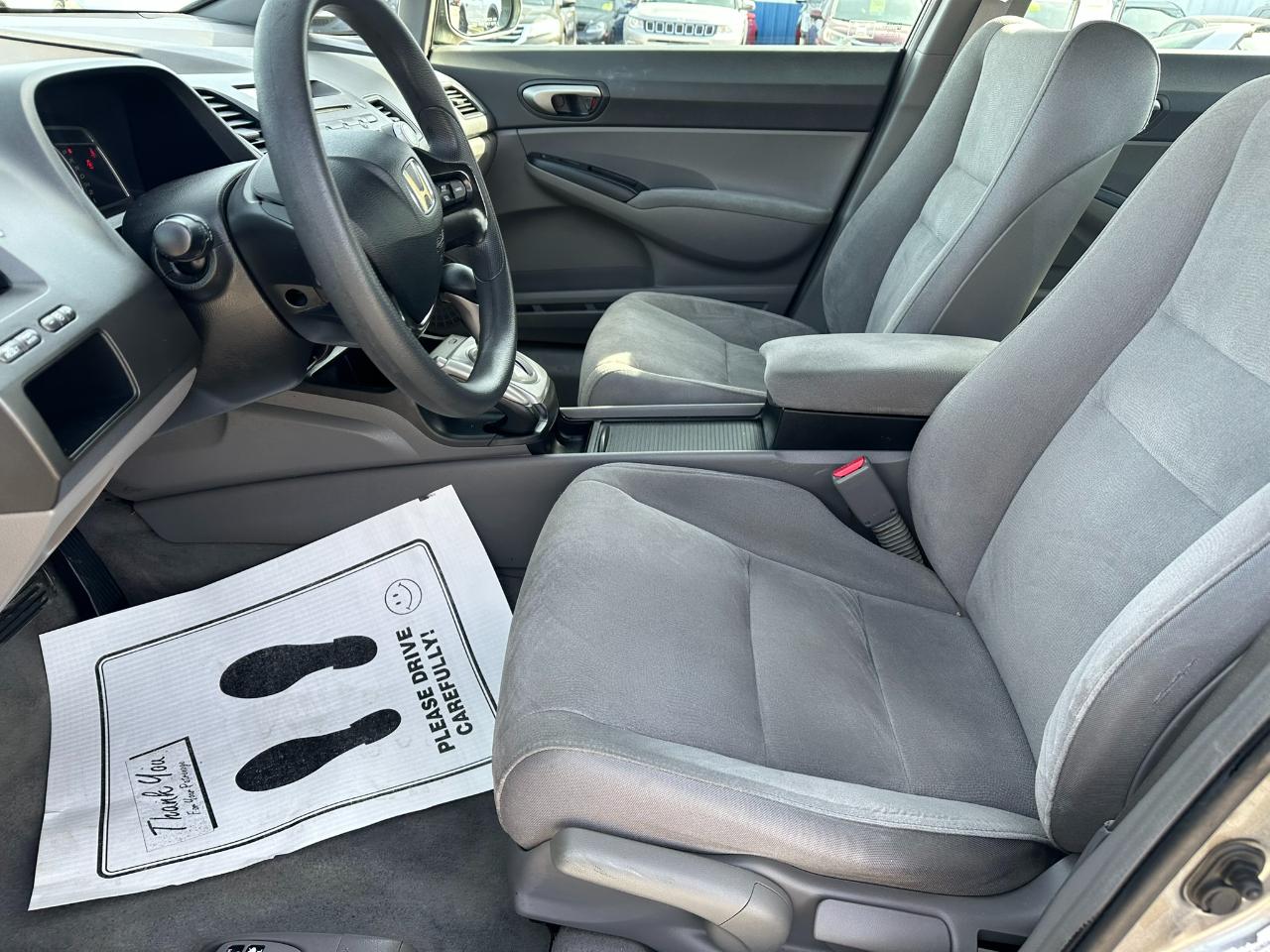 Honda Civic Sdn LX AT 2006