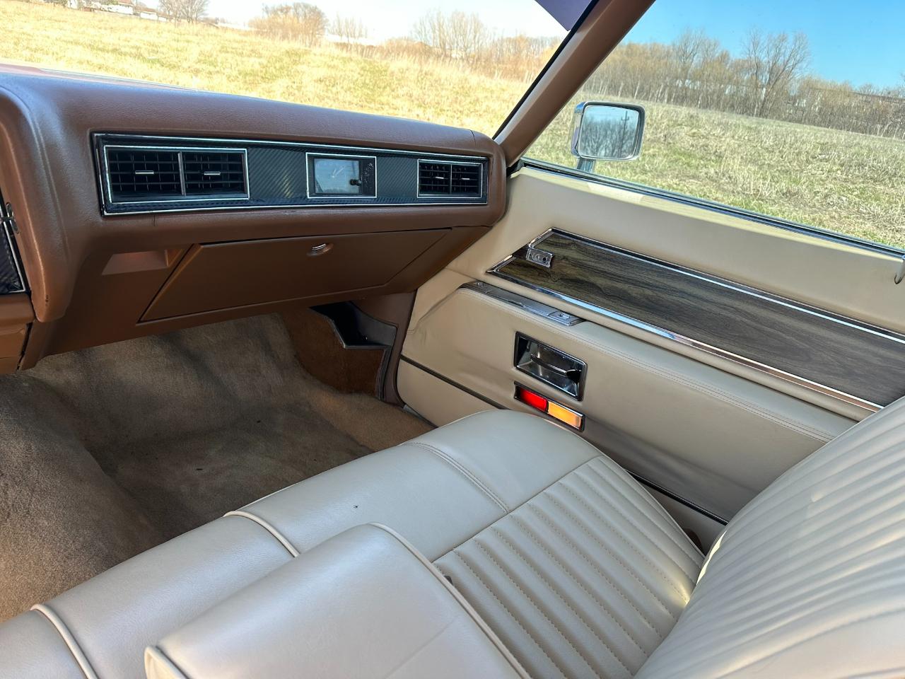 Cadillac Coupe De Ville Base 1972