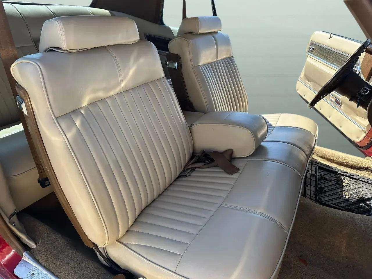 Cadillac Coupe De Ville Base 1972