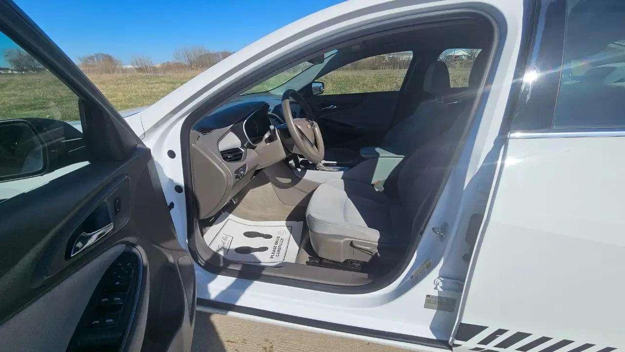 Chevrolet Malibu 4dr Sdn LS w/1LS 2016