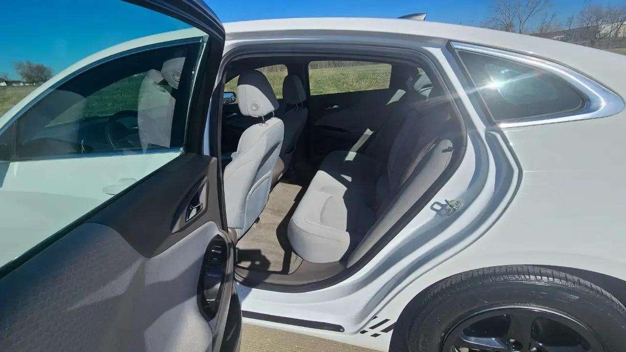 Chevrolet Malibu 4dr Sdn LS w/1LS 2016