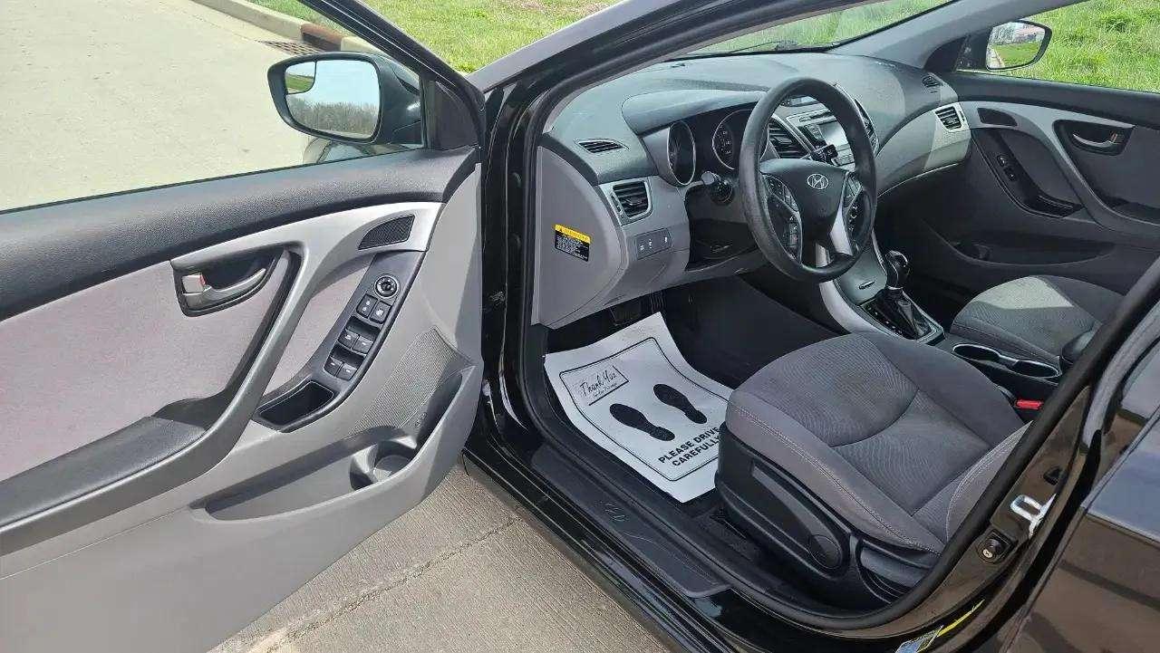 Hyundai Elantra 4dr Sdn Auto SE (Ulsan Plant) 2016