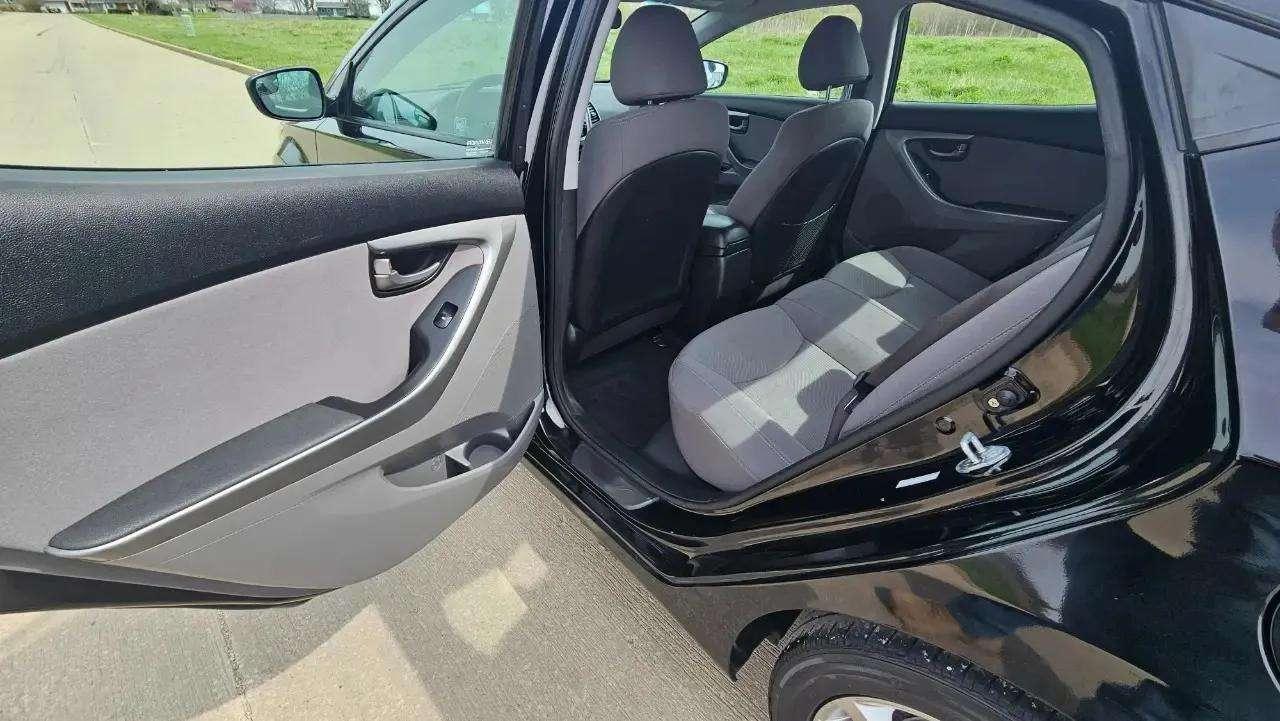 Hyundai Elantra 4dr Sdn Auto SE (Ulsan Plant) 2016