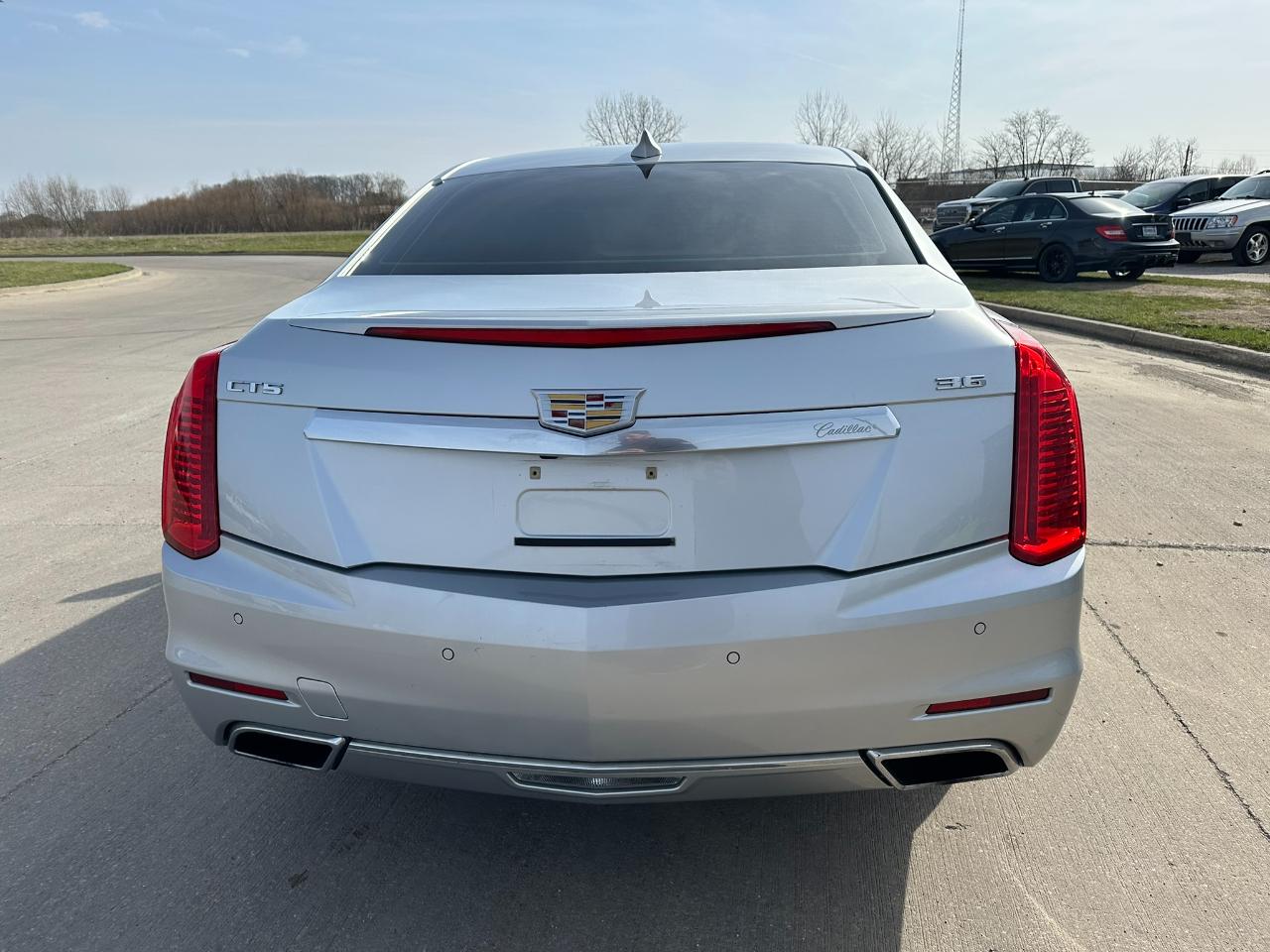 Cadillac CTS Sedan 4dr Sdn 3.6L Luxury Collection RWD 2016