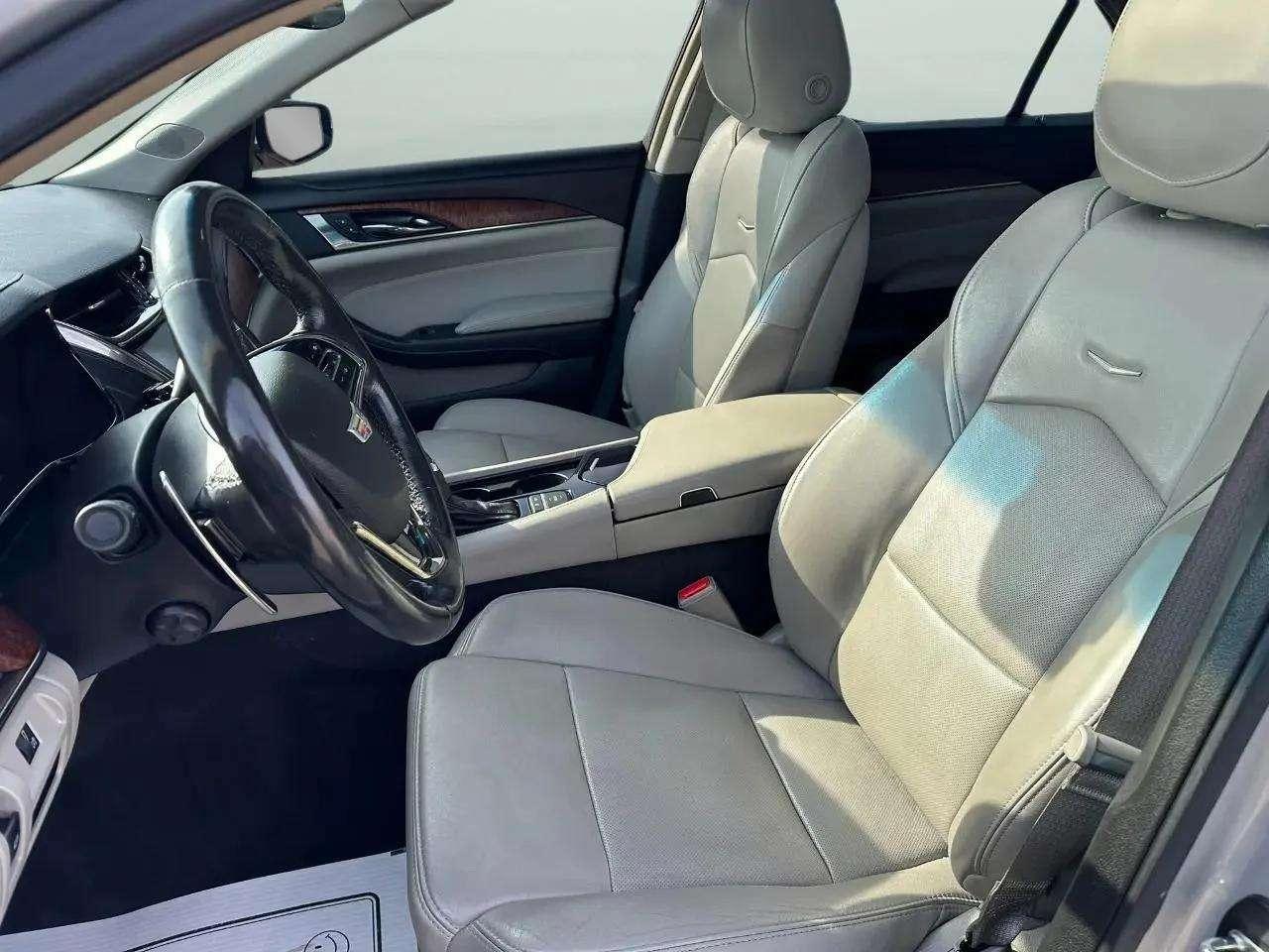 Cadillac CTS Sedan 4dr Sdn 3.6L Luxury Collection RWD 2016