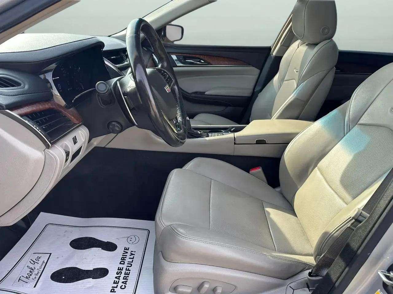 Cadillac CTS Sedan 4dr Sdn 3.6L Luxury Collection RWD 2016