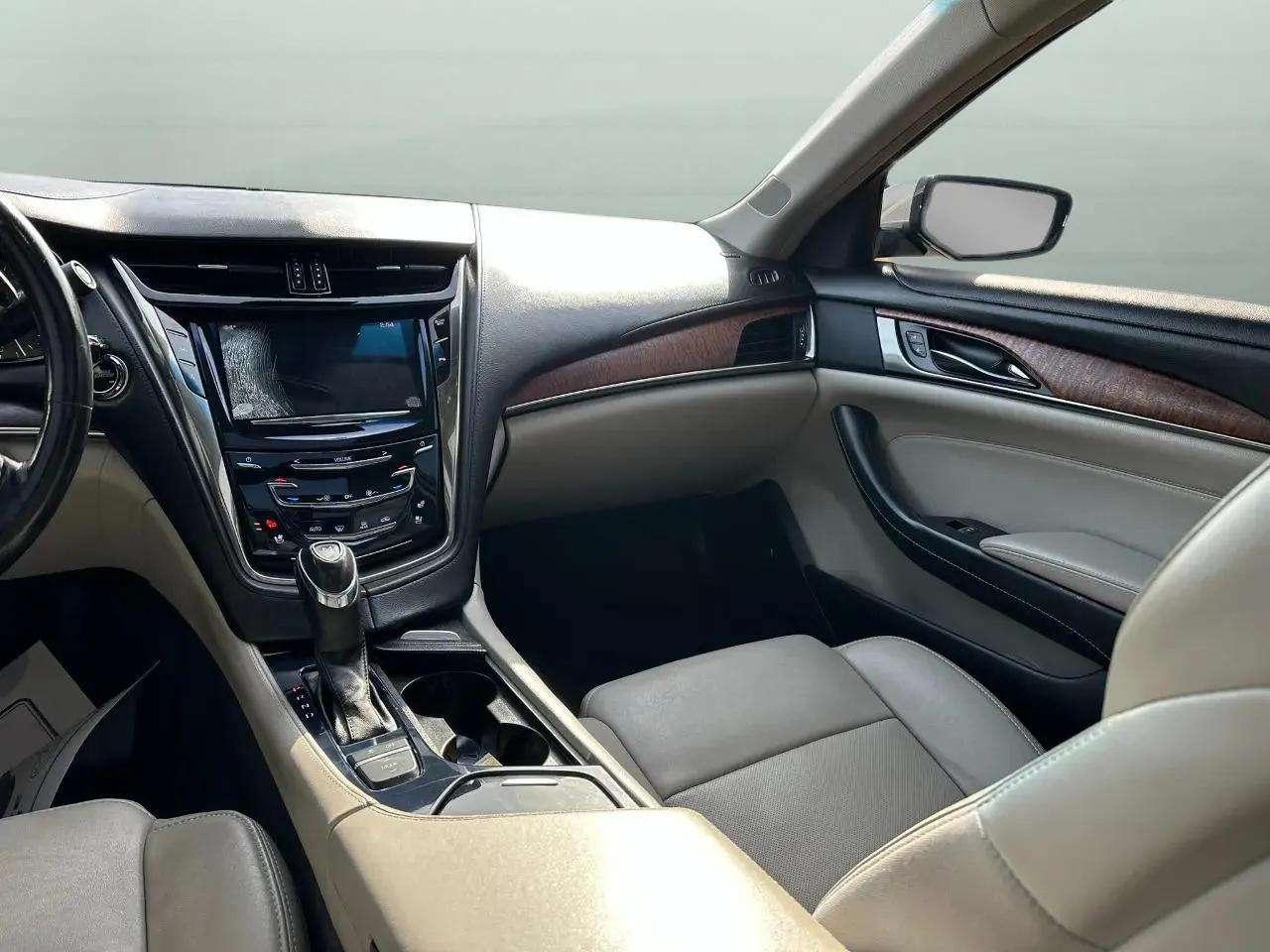 Cadillac CTS Sedan 4dr Sdn 3.6L Luxury Collection RWD 2016