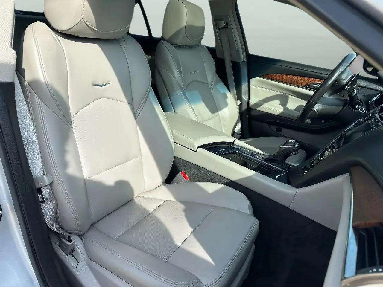 Cadillac CTS Sedan 4dr Sdn 3.6L Luxury Collection RWD 2016