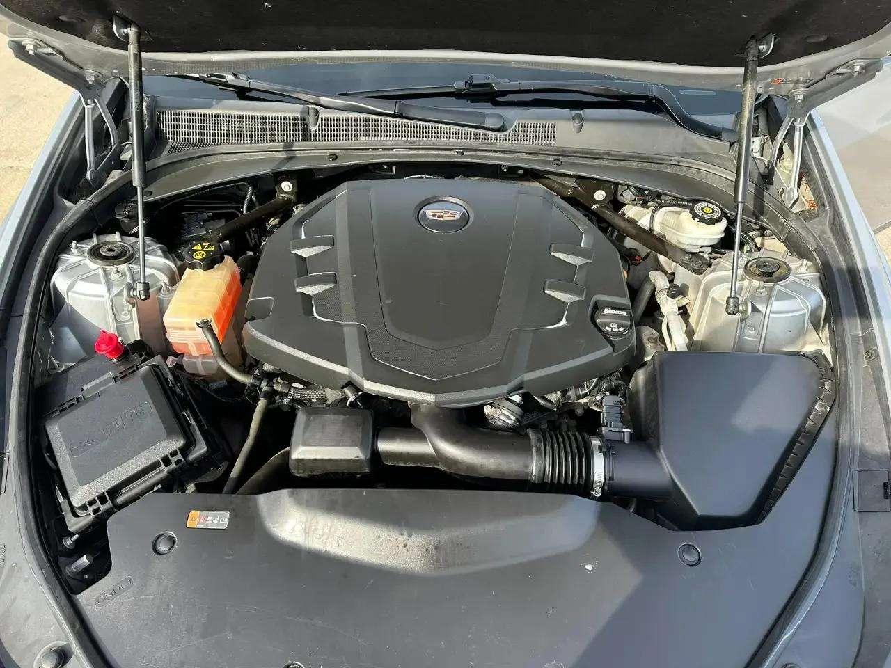 Cadillac CTS Sedan 4dr Sdn 3.6L Luxury Collection RWD 2016