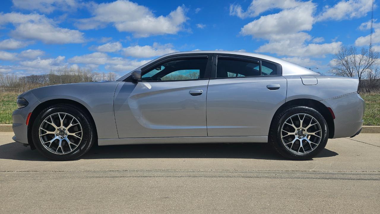 Dodge Charger 4dr Sdn SXT AWD 2015