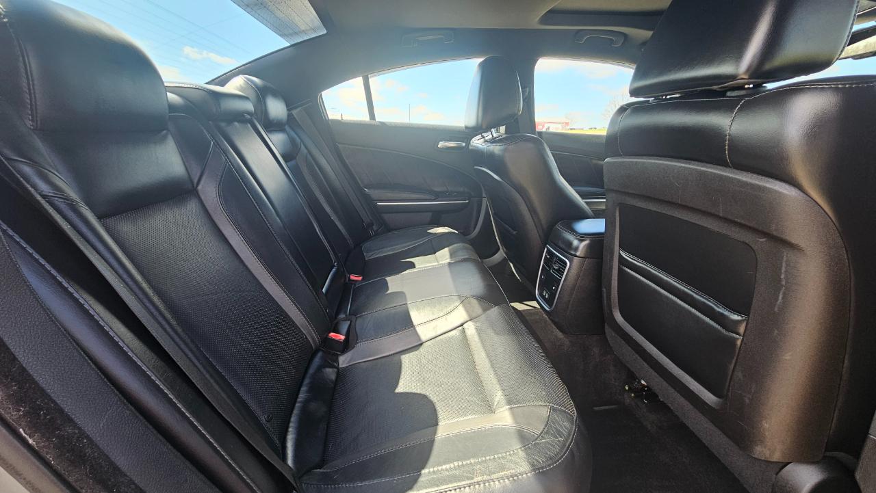 Dodge Charger 4dr Sdn SXT AWD 2015