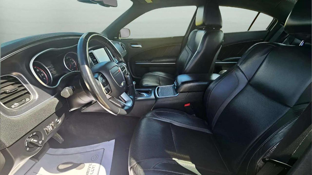 Dodge Charger 4dr Sdn SXT AWD 2015