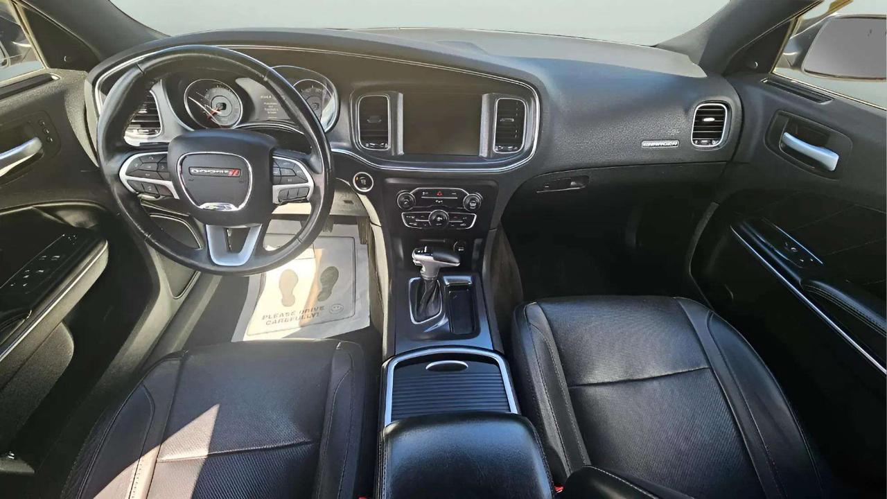 Dodge Charger 4dr Sdn SXT AWD 2015