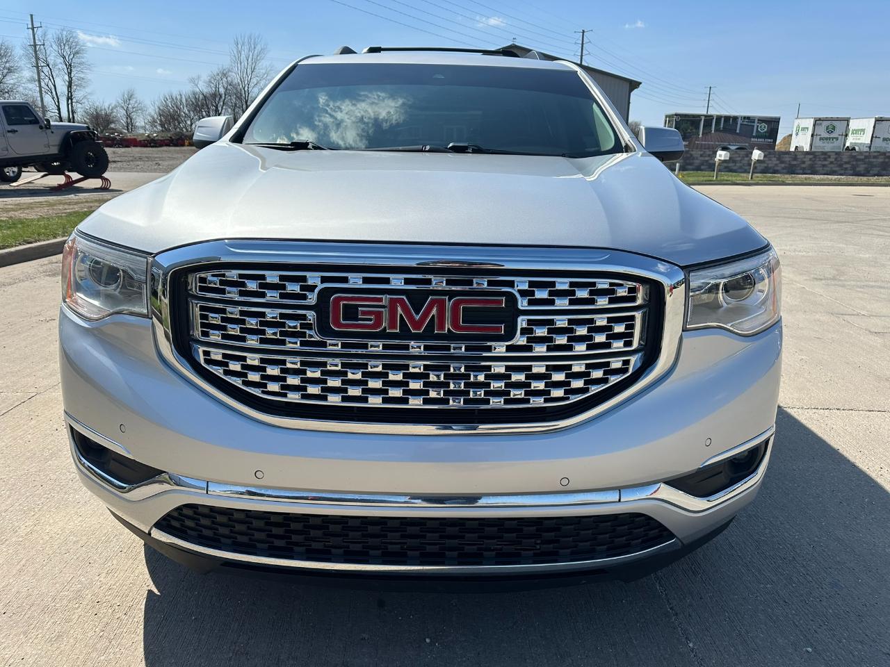GMC Acadia AWD 4dr Denali 2019