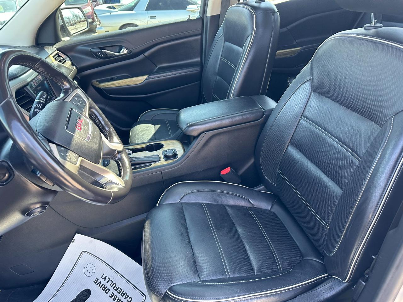 GMC Acadia AWD 4dr Denali 2019